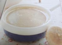 红酒面膜的危害（红酒面膜怎么用）