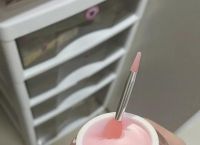 护唇方法（护唇膏）